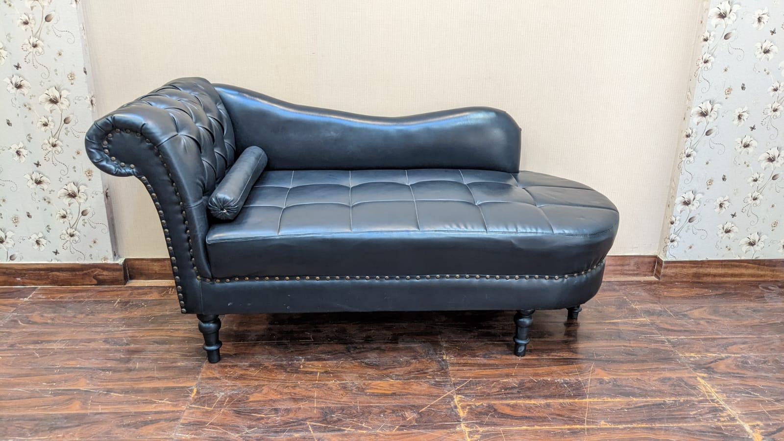 2 Seater Divan