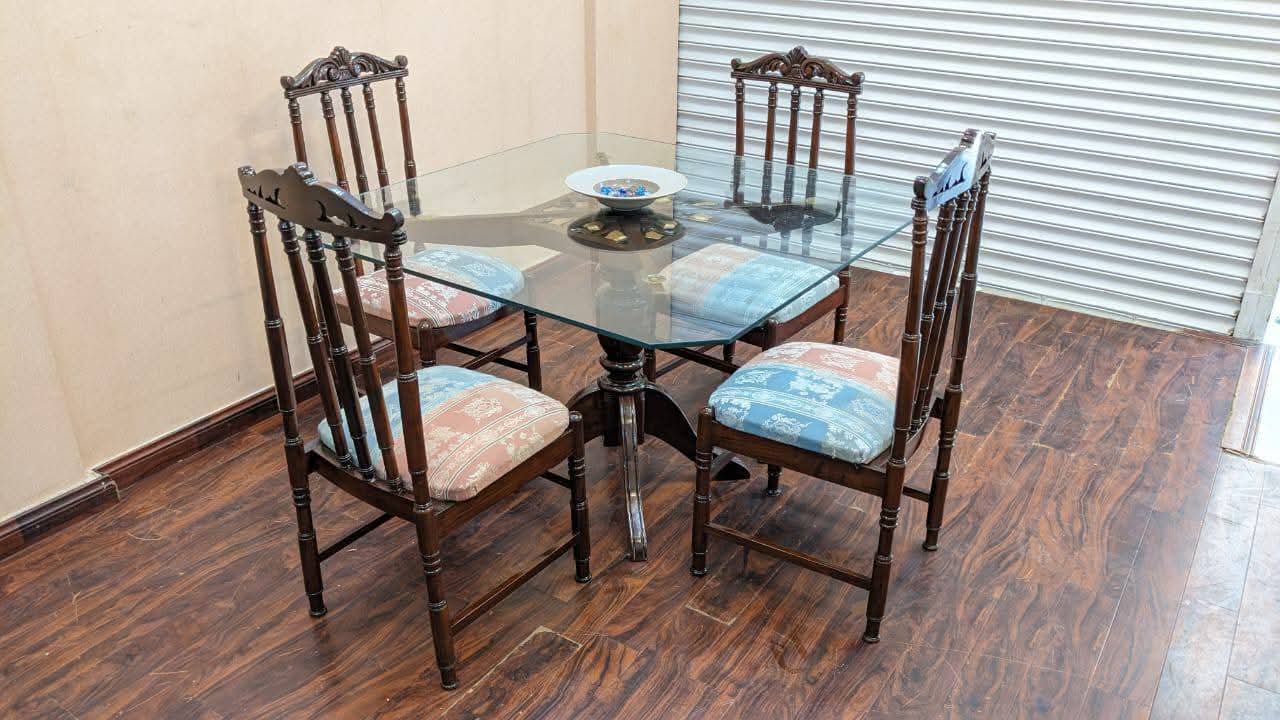 Solid Sheesham Wood 4 Seater Dining Table