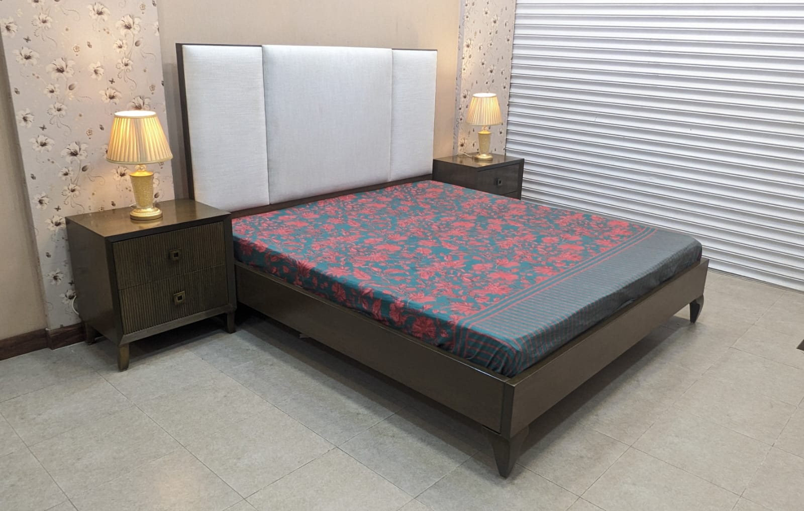 Modern King Size Bed Set