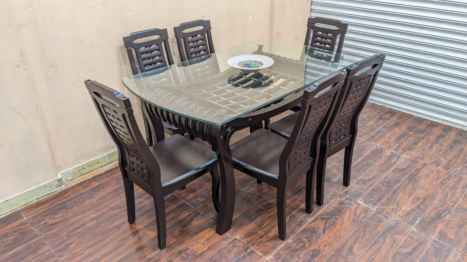6 Seater Dining Table
