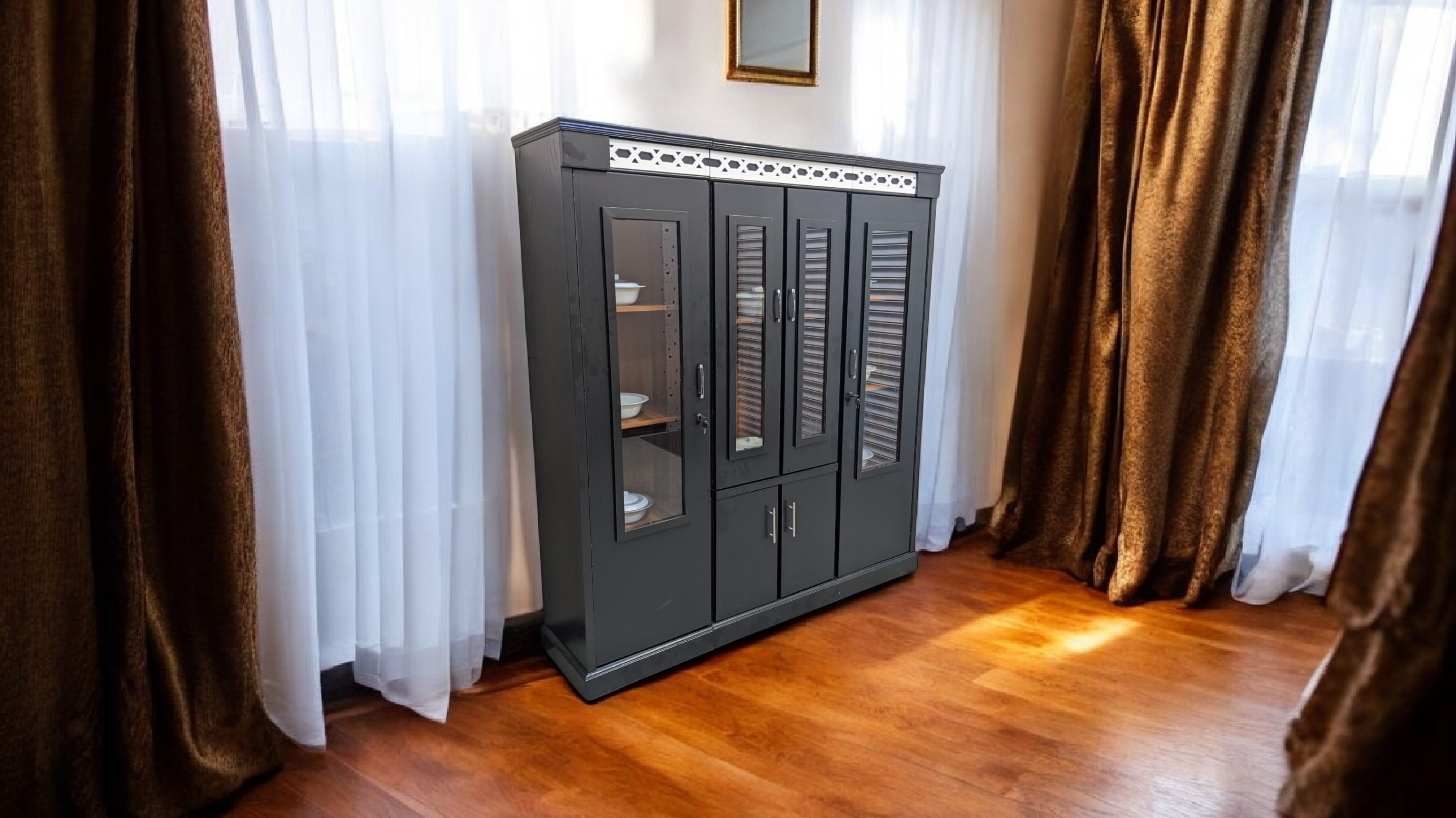 4 Door Crockery Divider