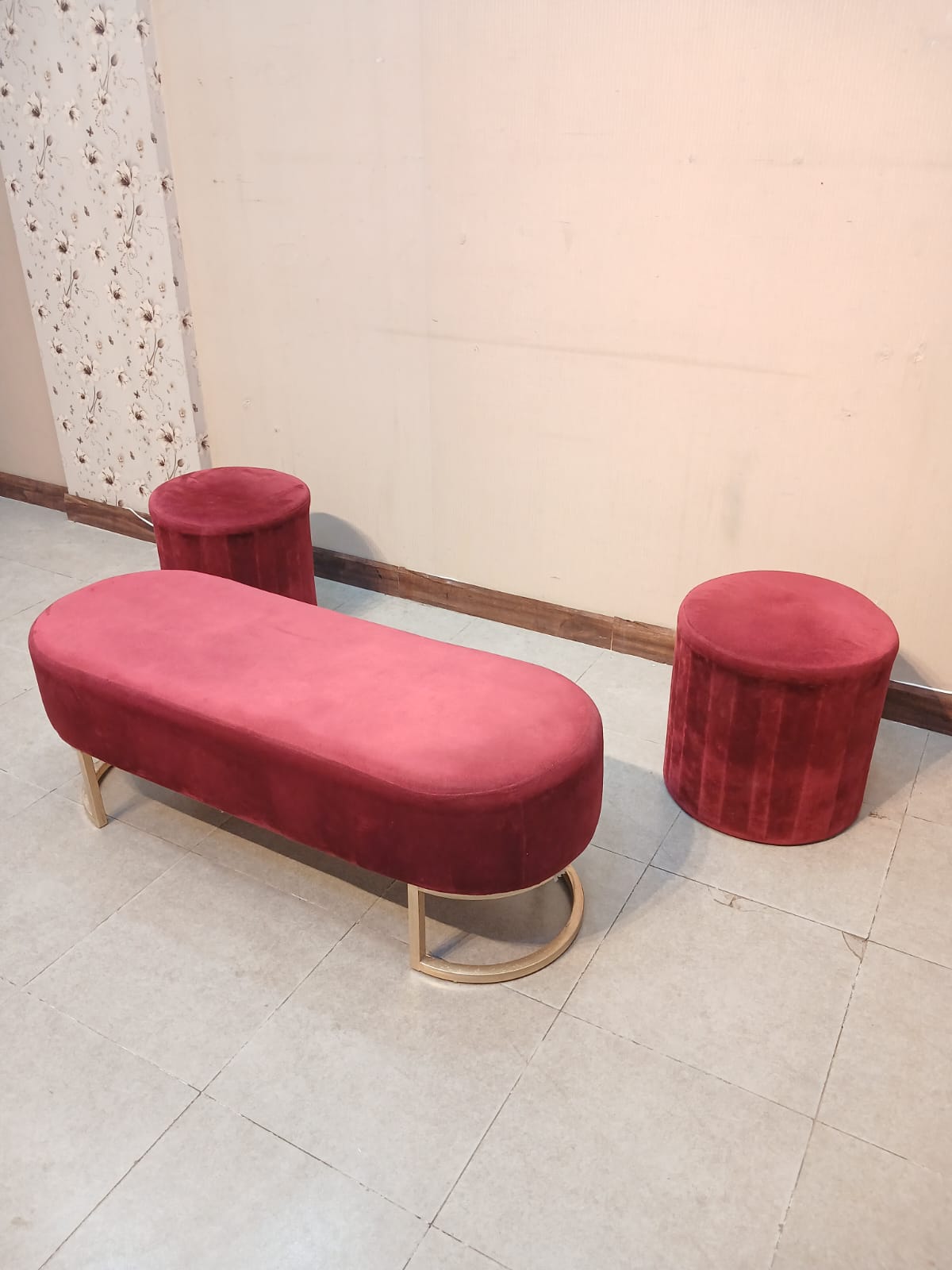 4 Seater Ottomans Set