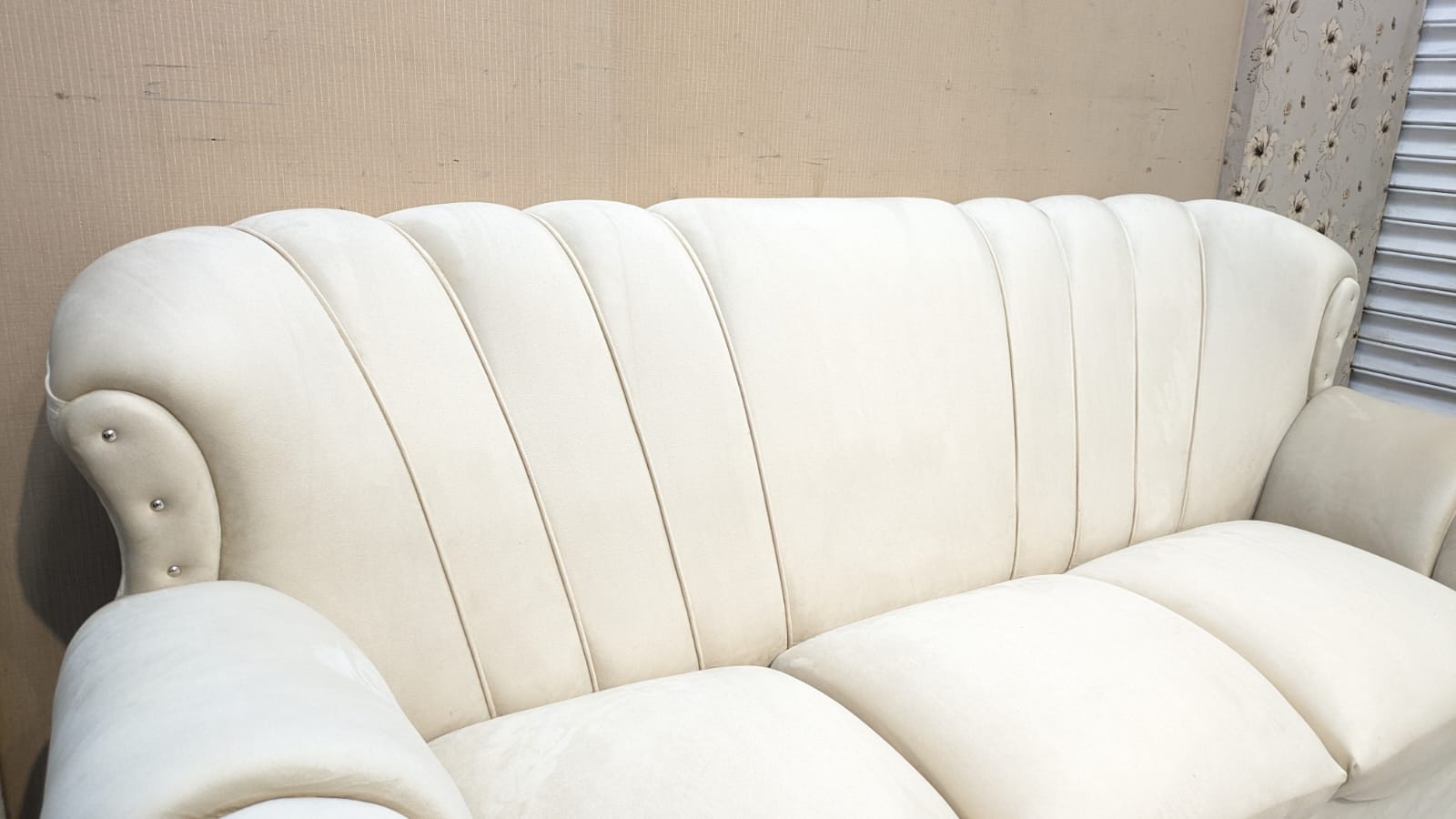 Comfortable 5 Seater Sofa