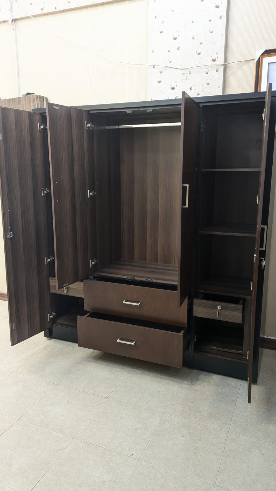 Habitt Cooper King Size Bedroom Set