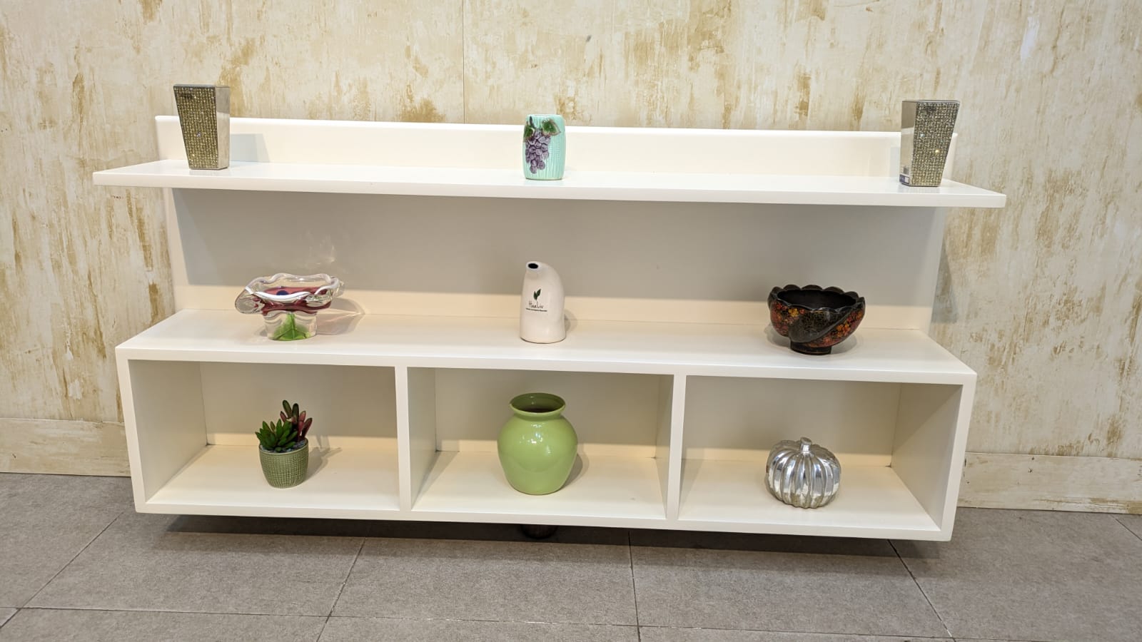 Display Shelf