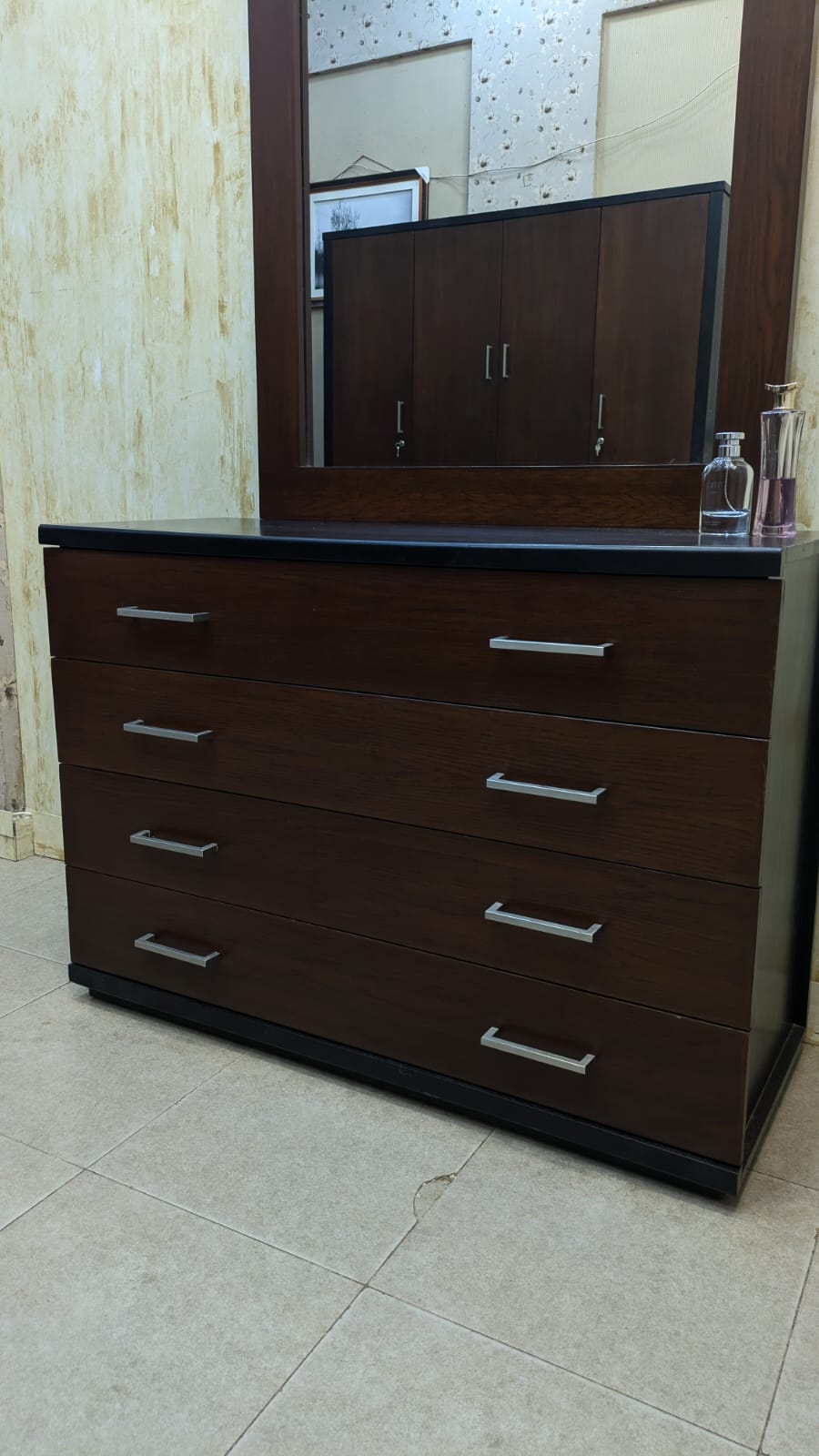 Habitt Cooper King Size Bedroom Set