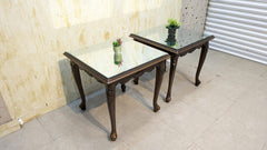 Corner table