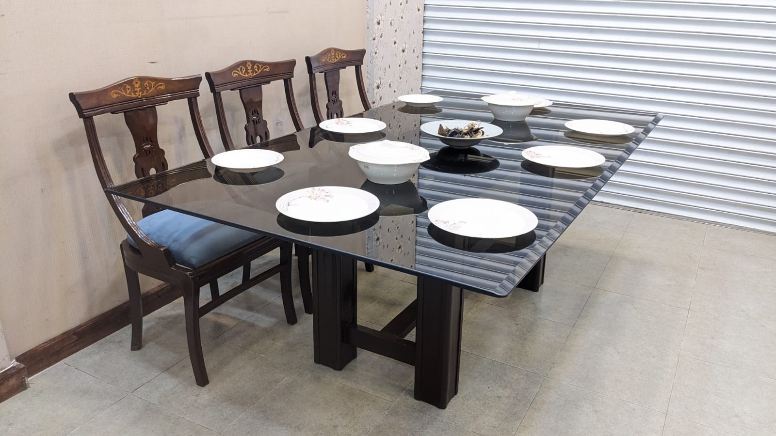 Solid Sheesham Wood 8 Seater Dining Table