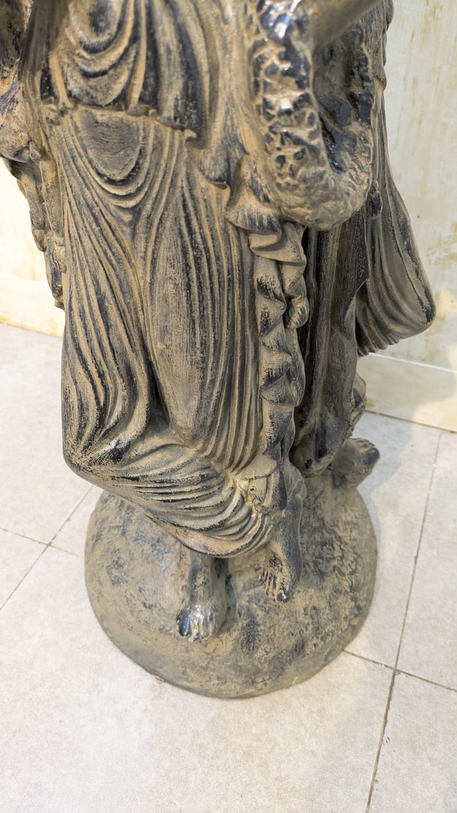 3 Lady Sculpture