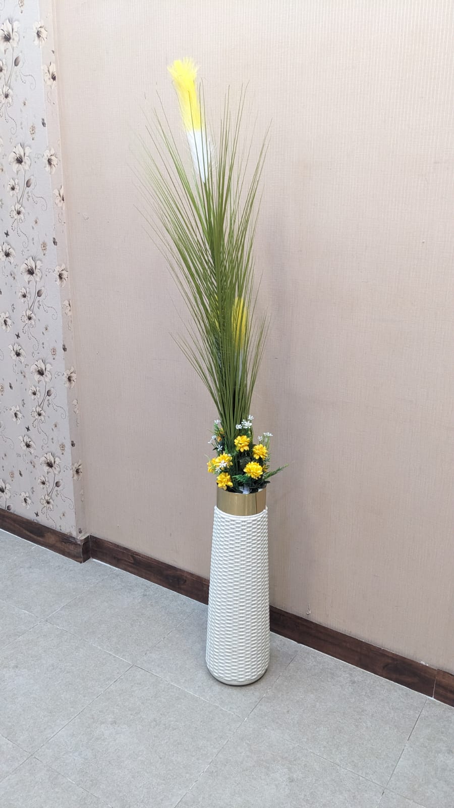 New Artificial Decorative Planter