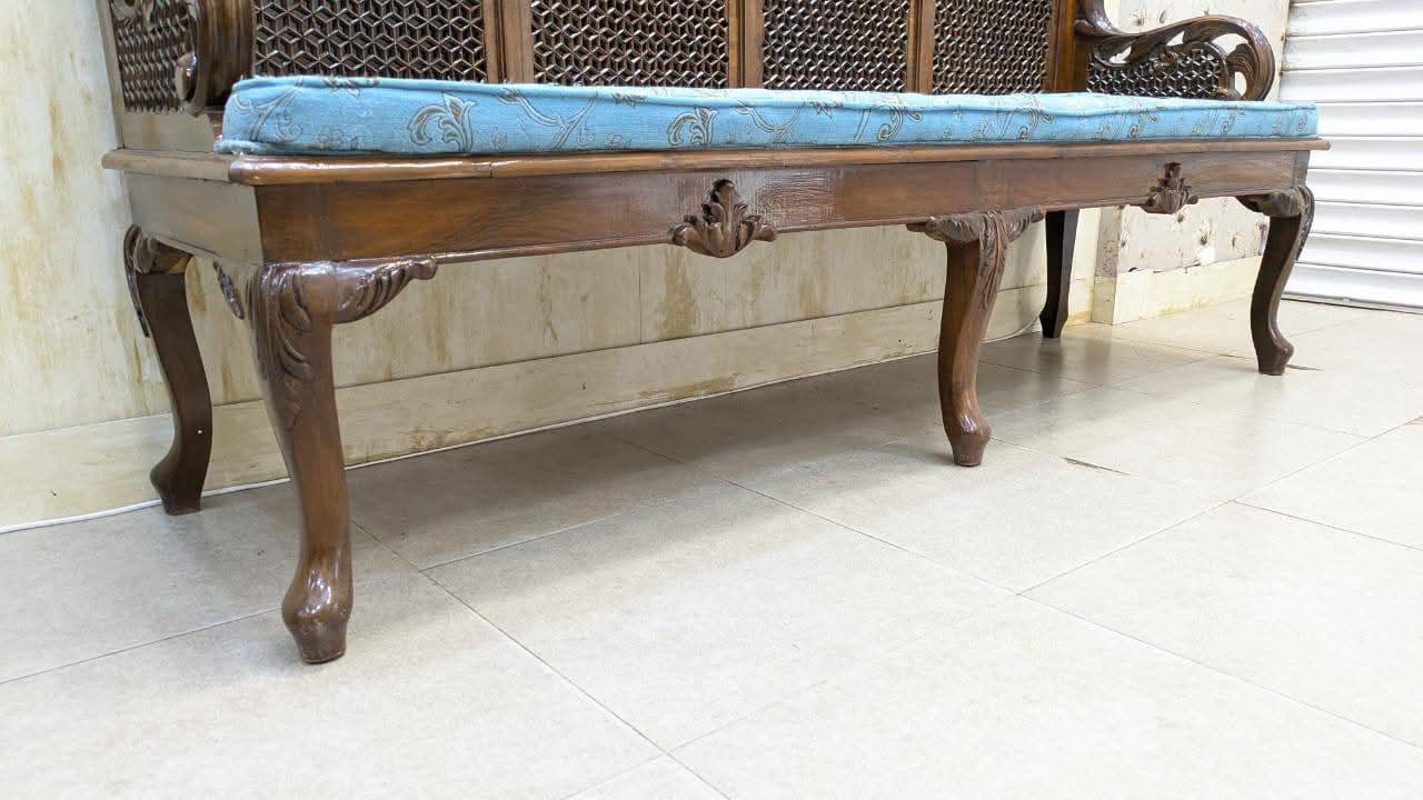 Antique 5 Seater Sofa Set