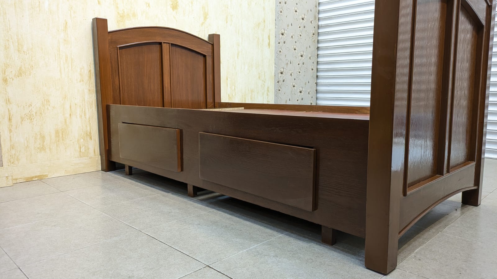 Oak wood & Oak Ply Single Bed With Storage Drawers
