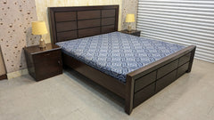 King Size Bed With 2 Side Tables