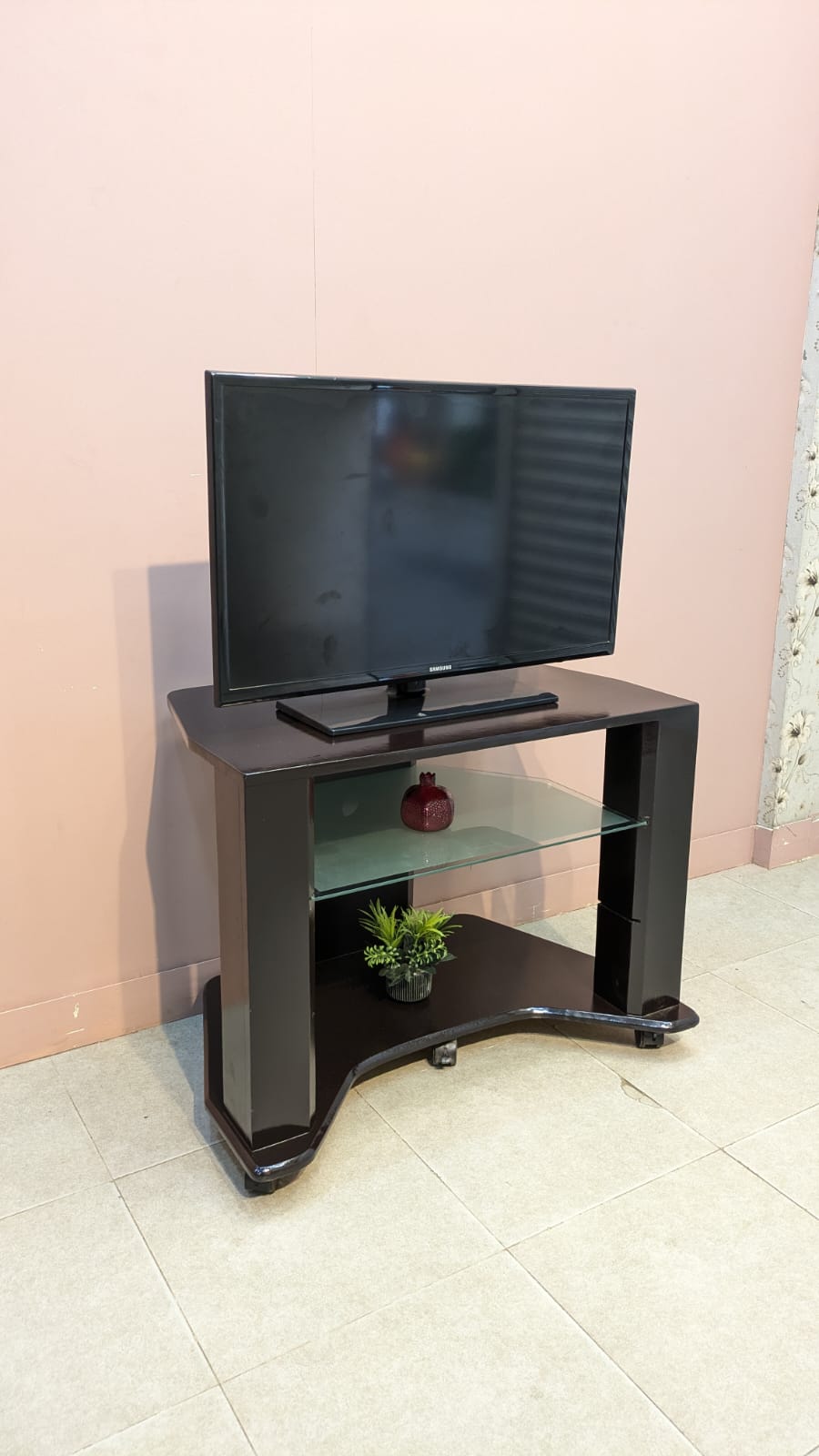Elegant TV Trolley