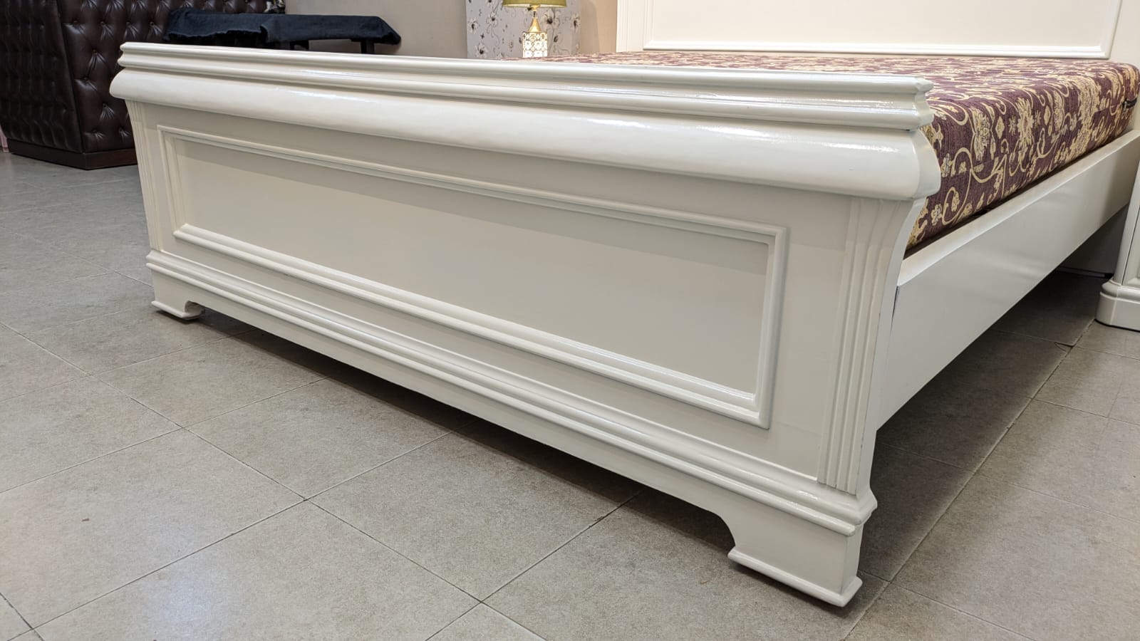 Victoria Furniture King Size Bed Set