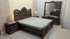 Elegant King Size Bed Set