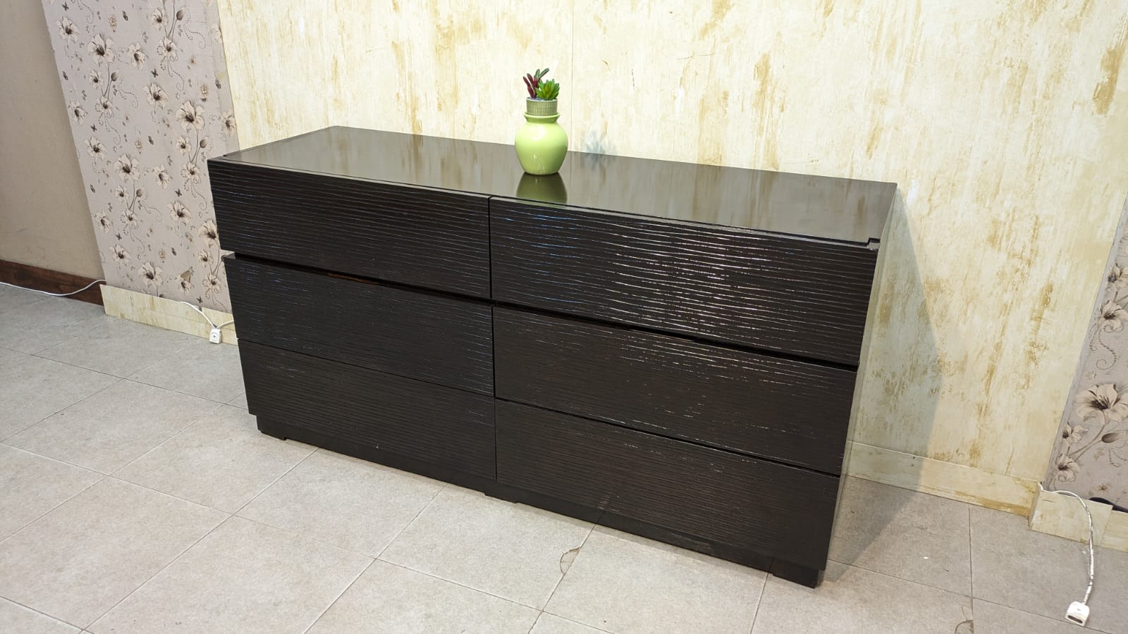 Chester Drawers