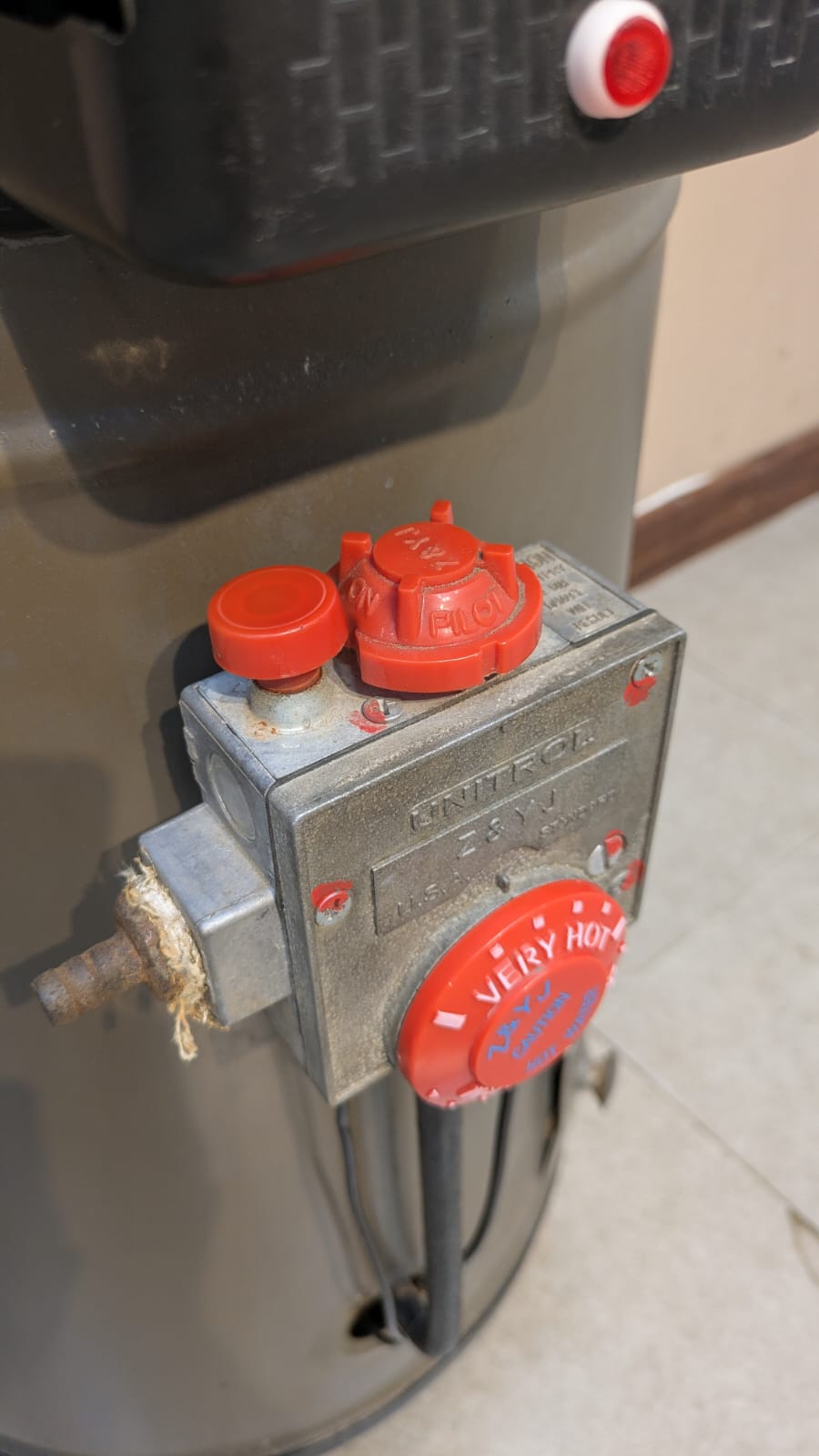 Hot Lines Geyser