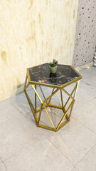 Corner table