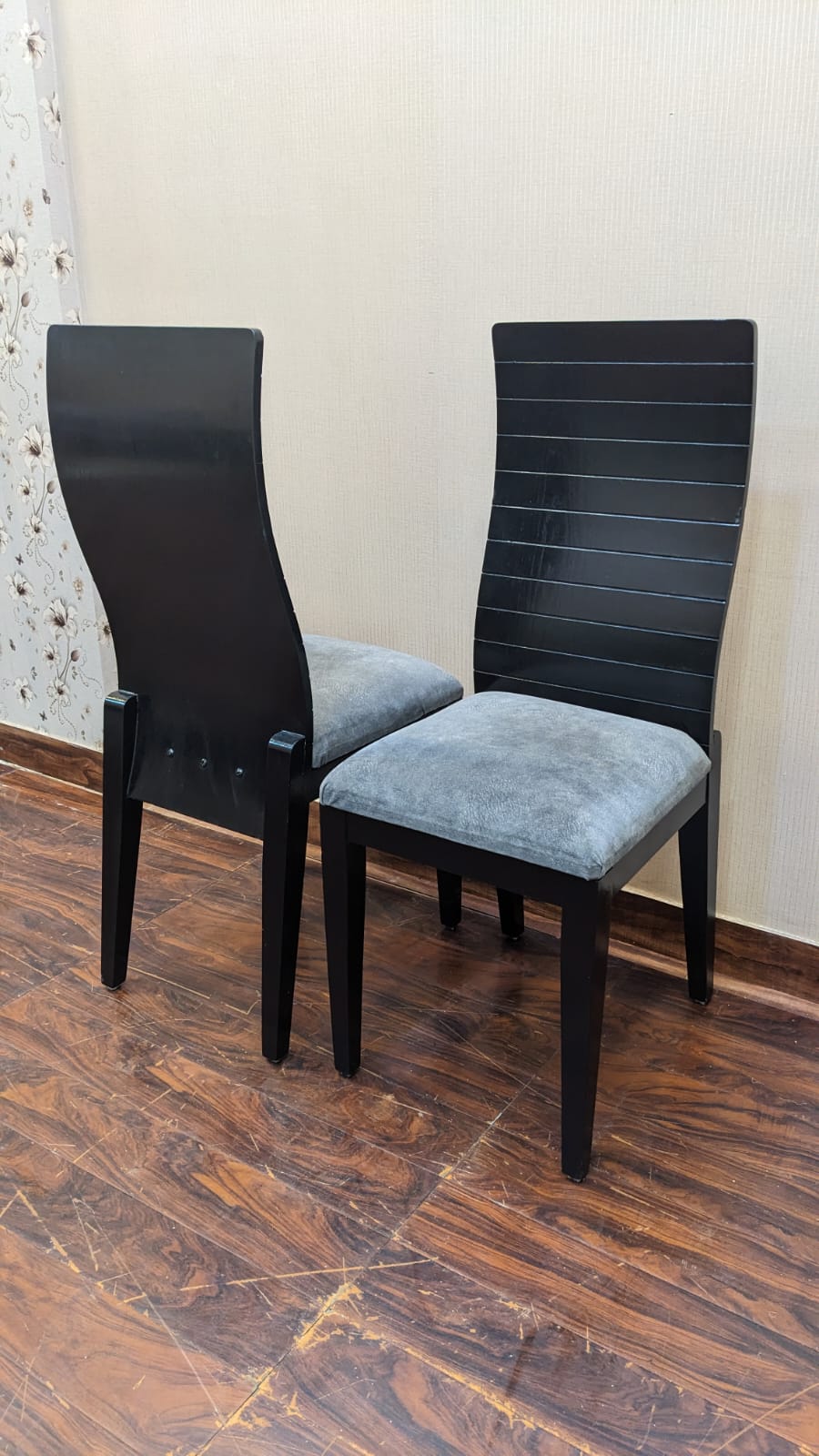 6 Seater Dining Table