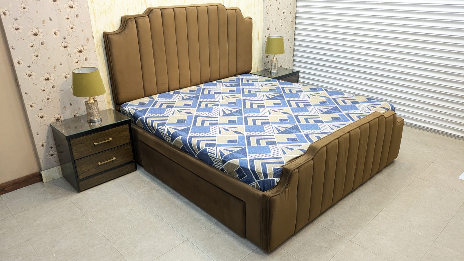 Modern Design King Size Bedroom Set