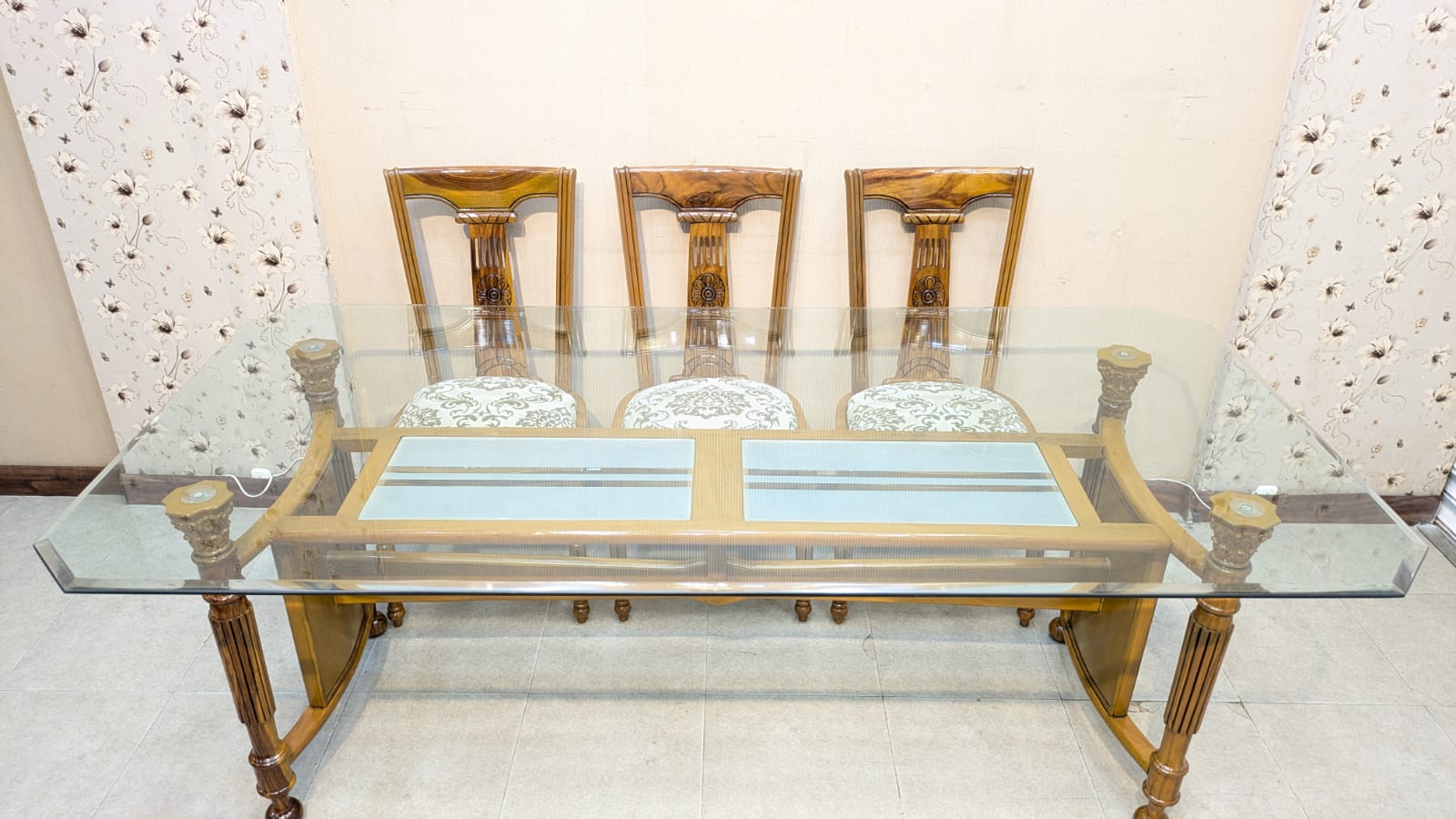 Solid Sheesham Wood 8 Seater Dining Table