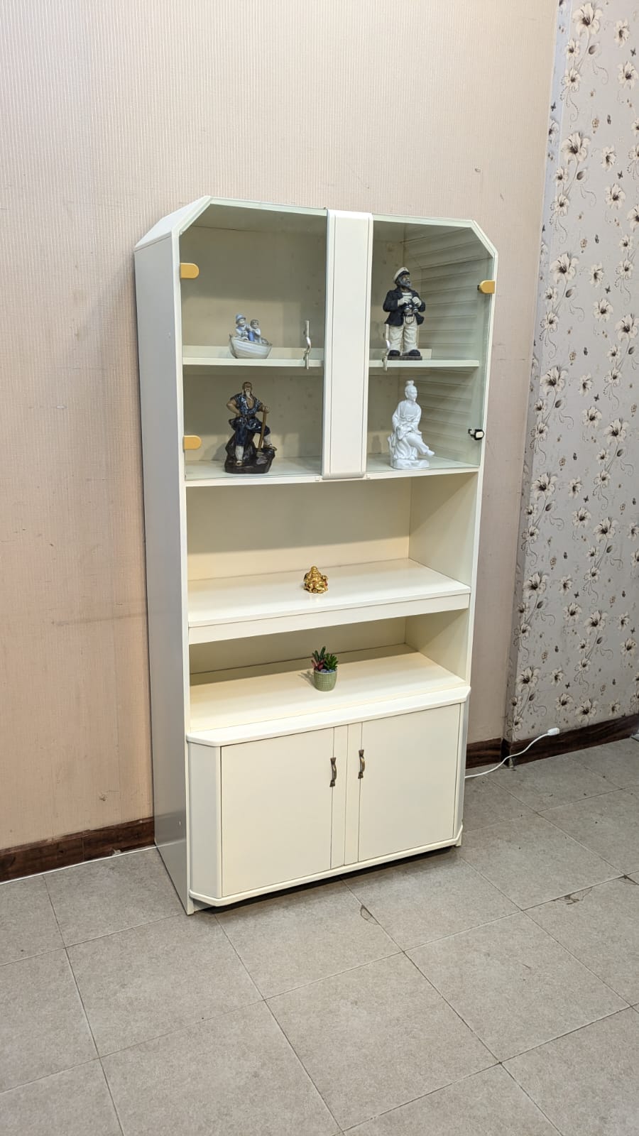 Display Shelve Cum Divider