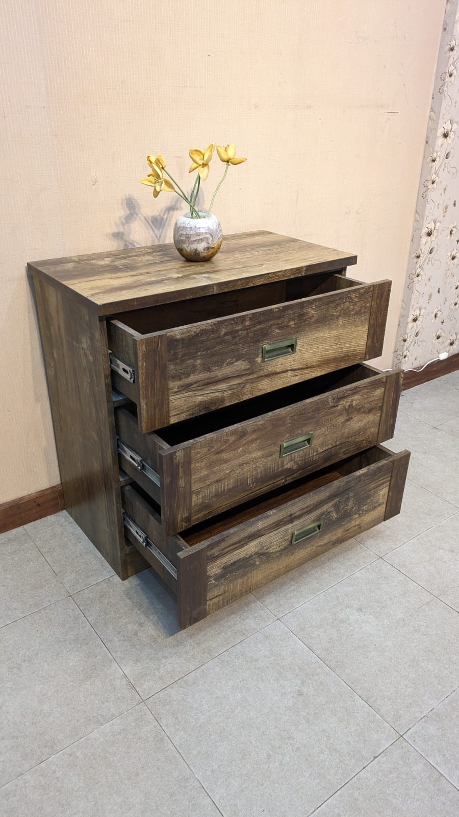 New Chest Of Drawers