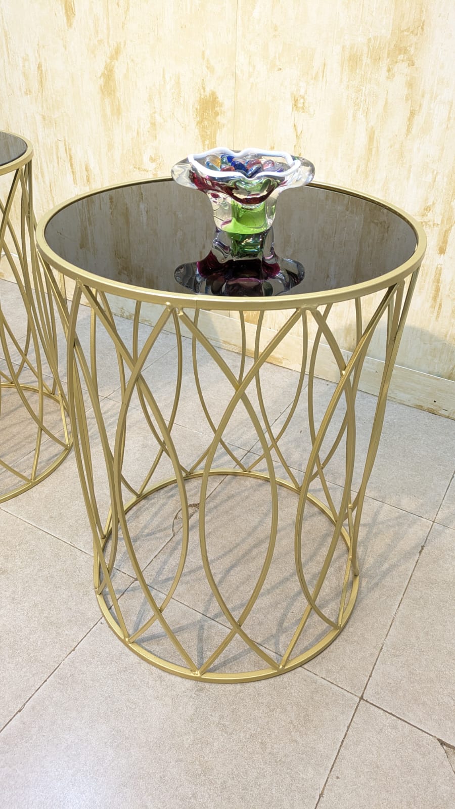 Corner Table