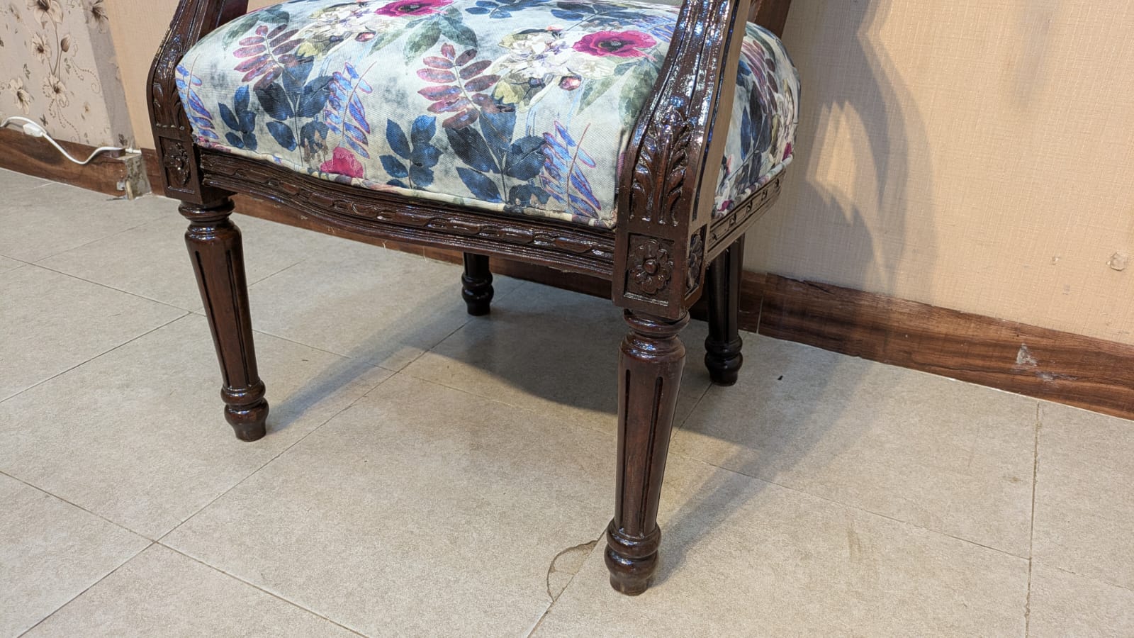 Solid Sheesham Wood 4 Seater Sofa Set