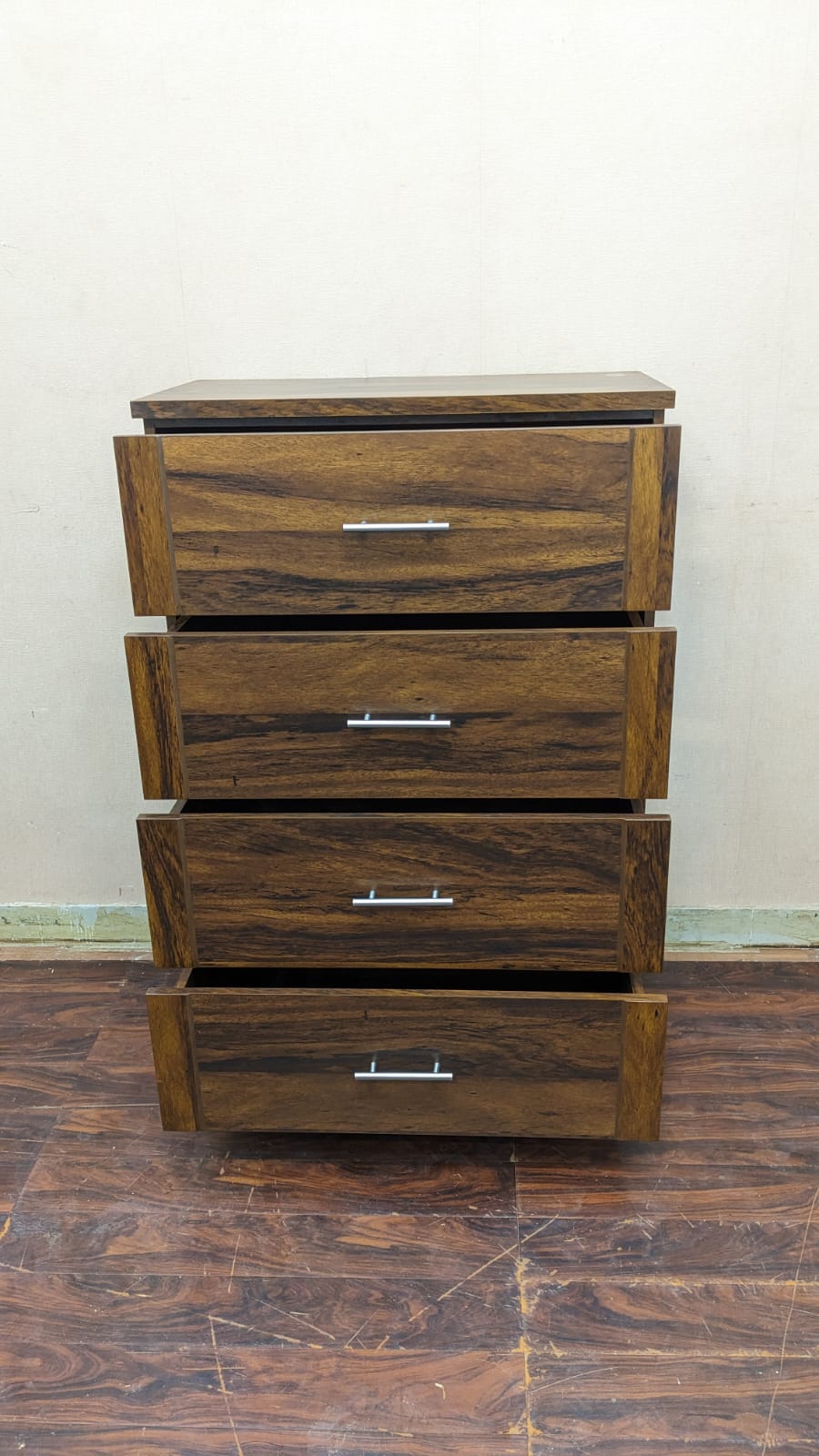 DivineCrafts Brand New Chest Of Drawers
