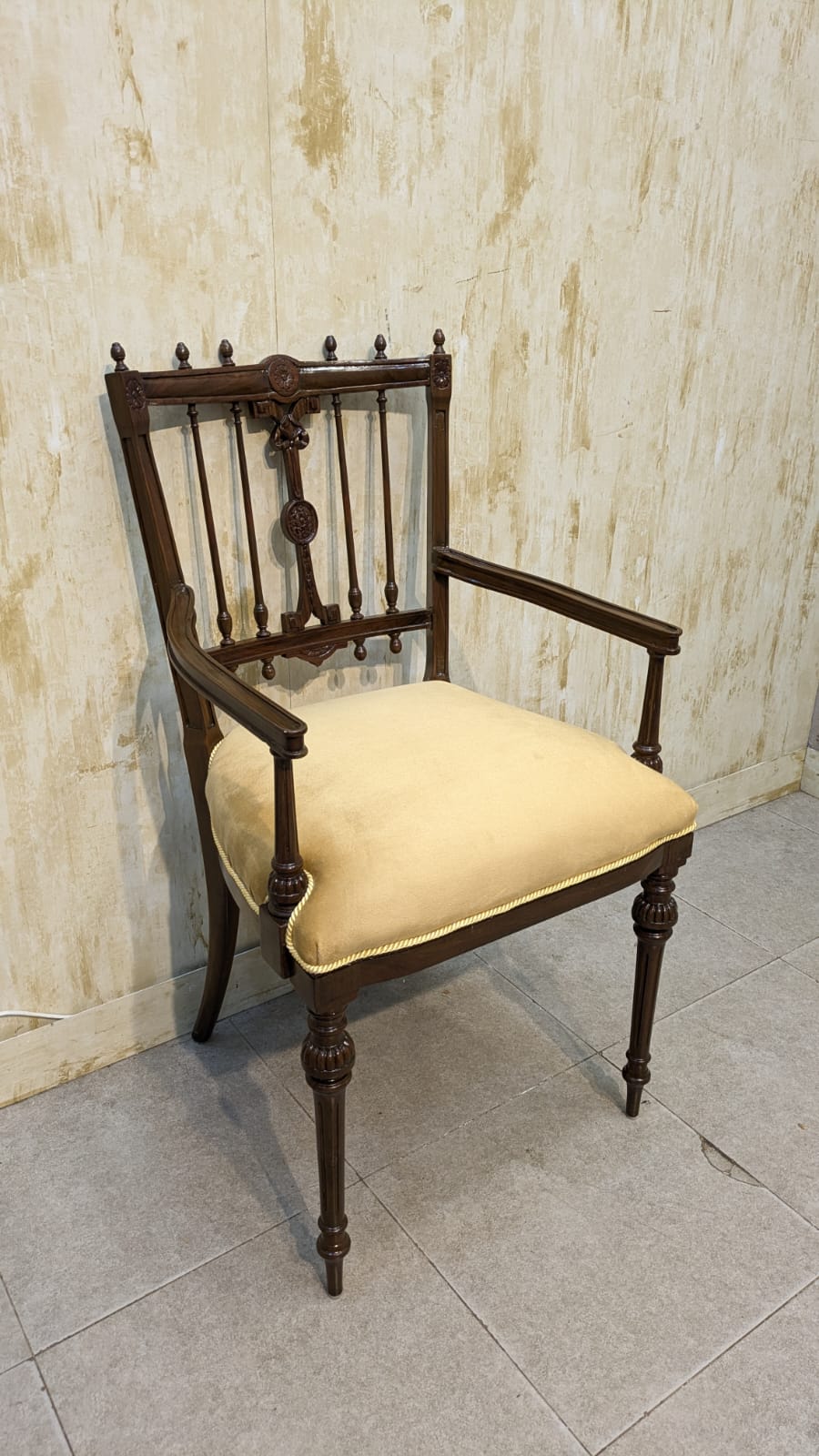 Coffee Chair With Table