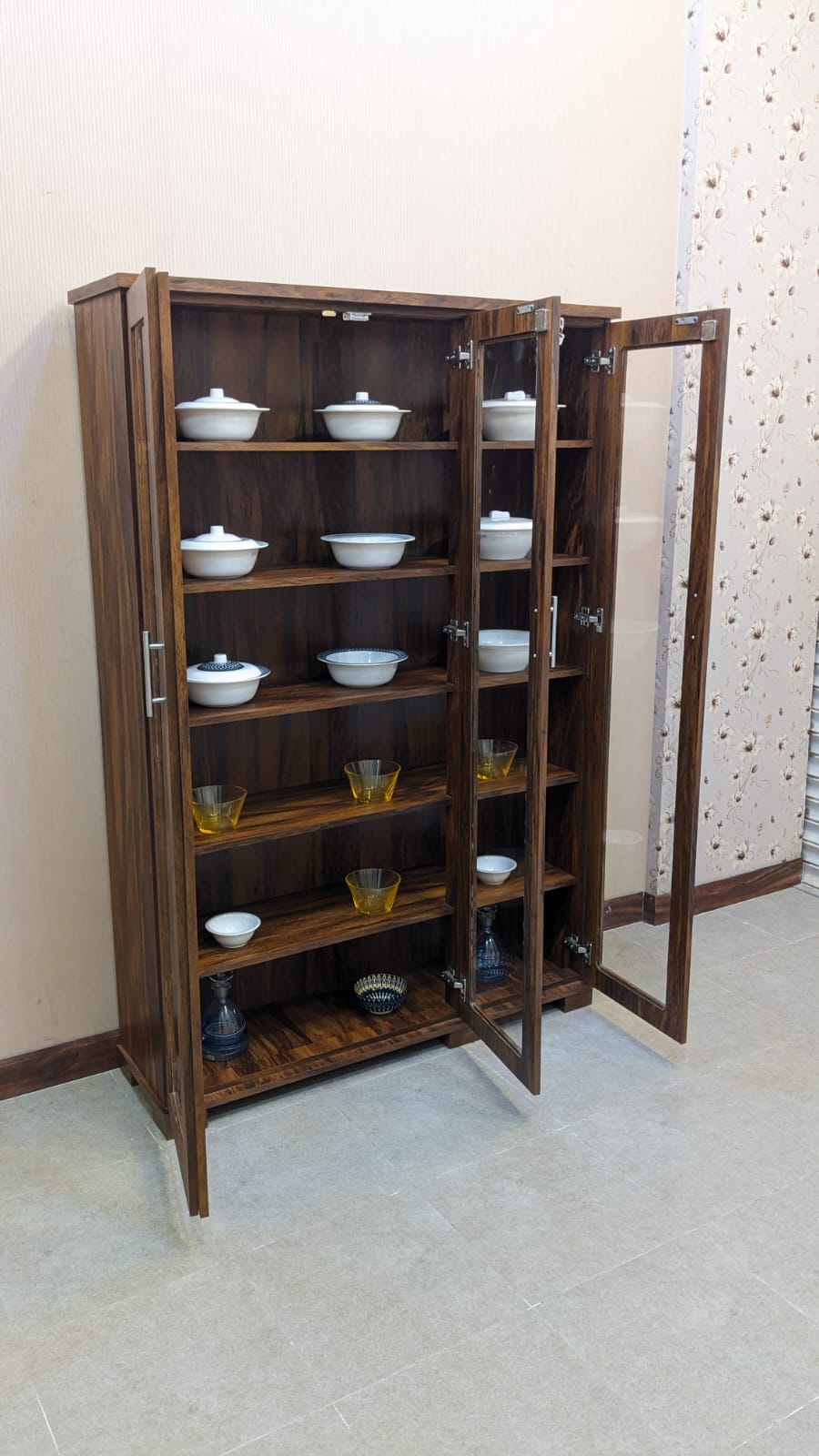 Brand New 3 Door Divider