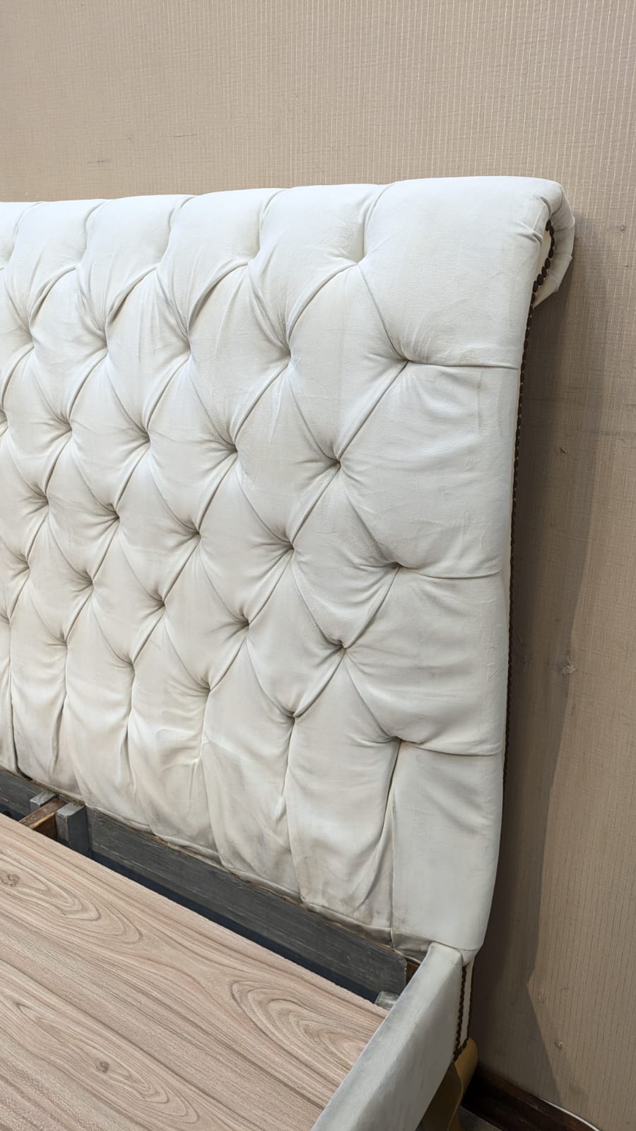 Fully Cushioned Queen Size Bed