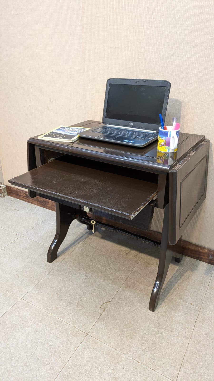 Vintage Drop Leaf Style Study Table