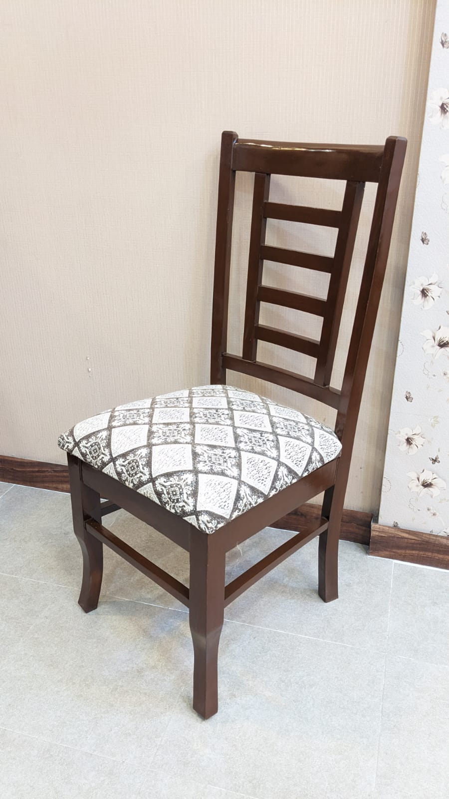 6 Seater Dining Table