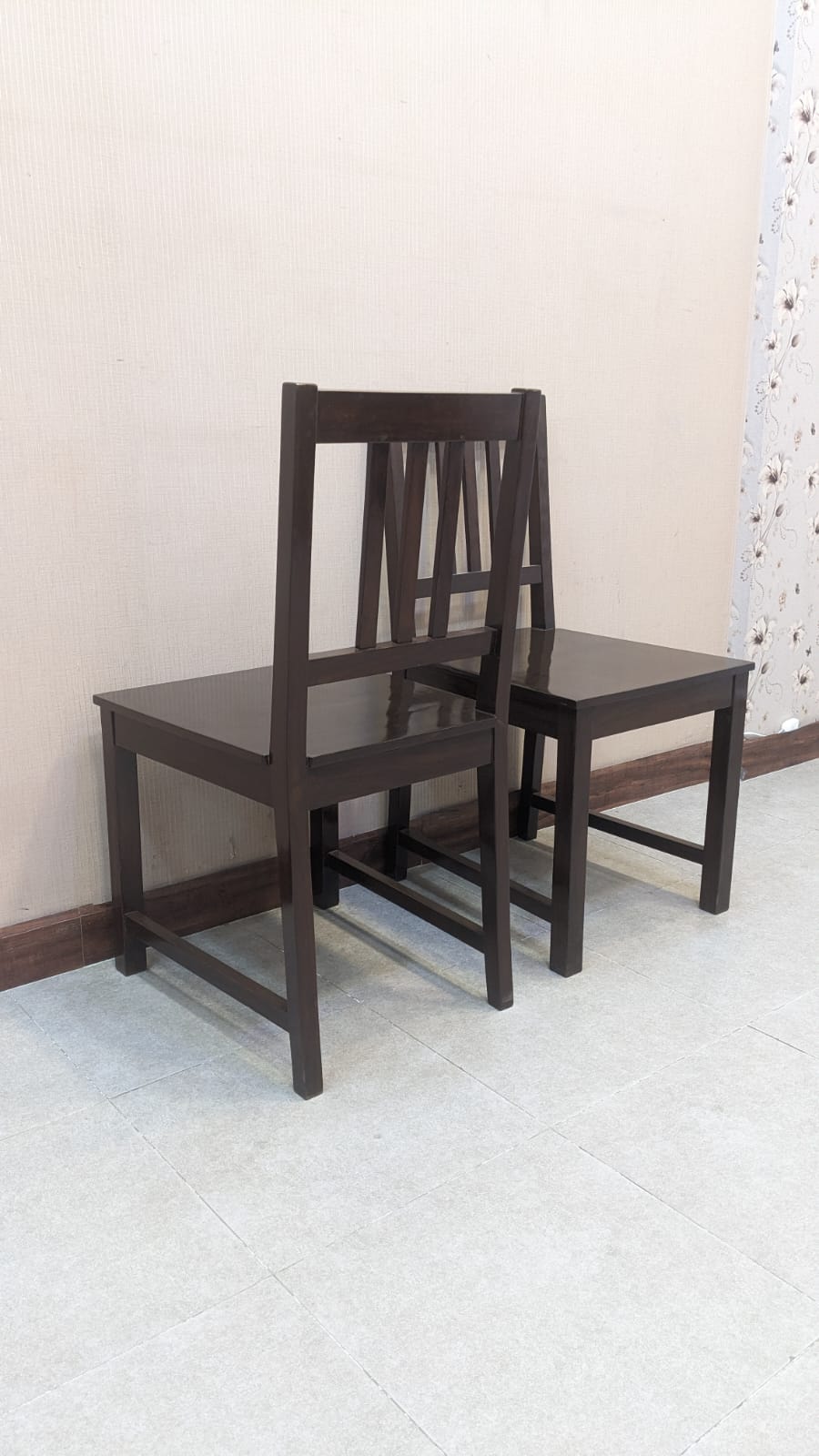 6 Seater Dining Table