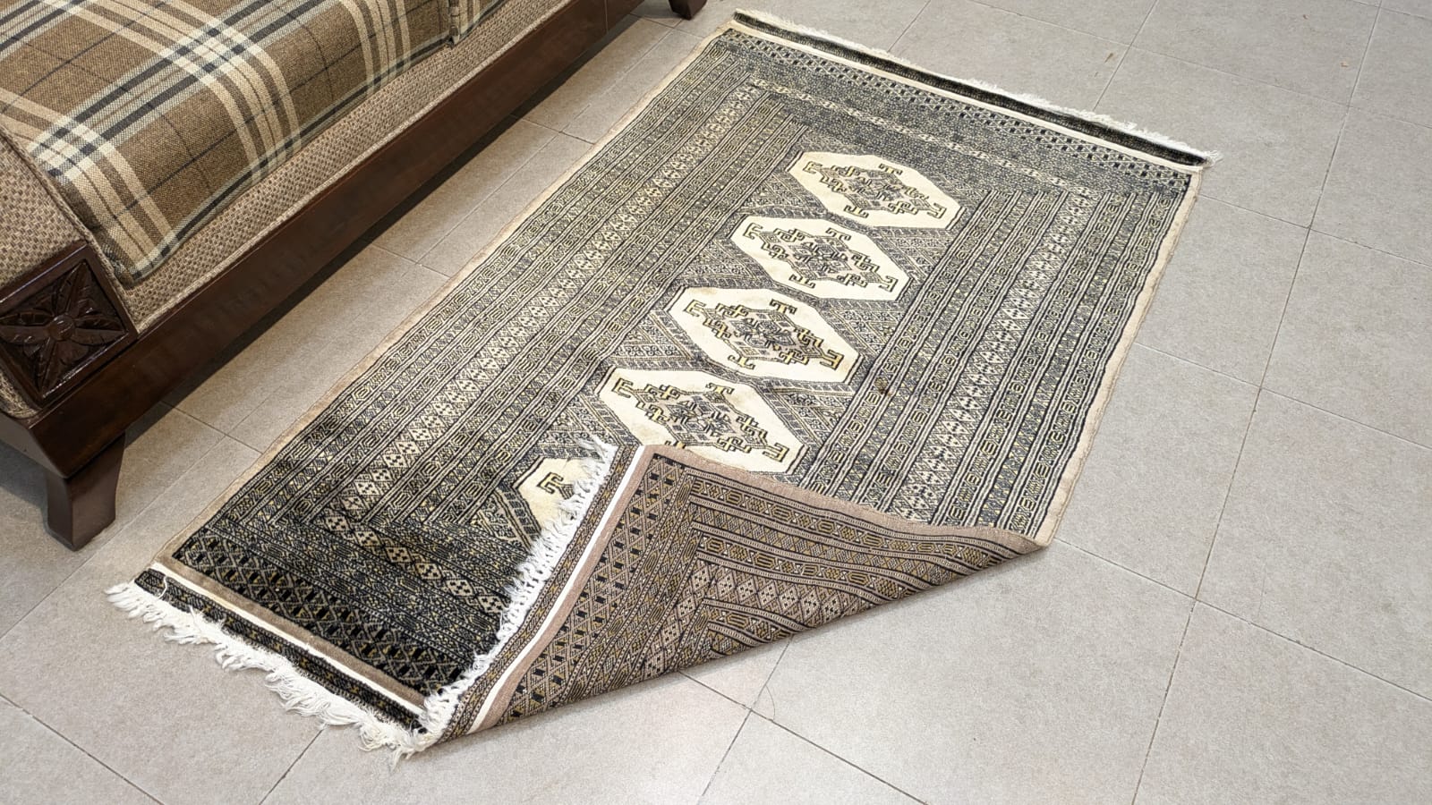 Vintage PAK Jaldar Hand Knotted Carpet