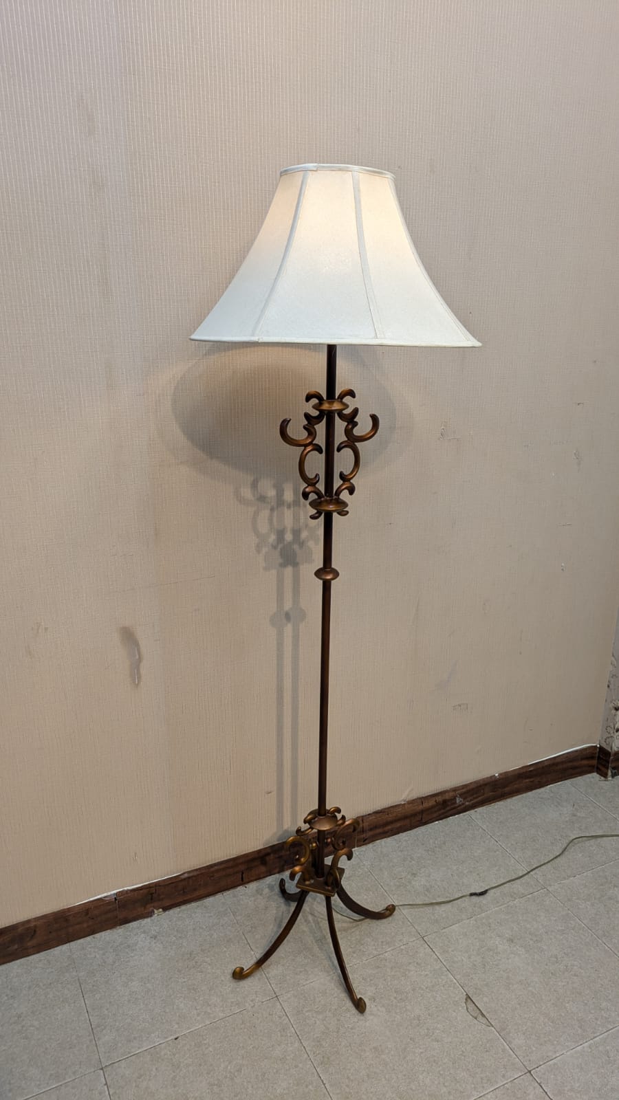Vintage Italian Floor Lamp