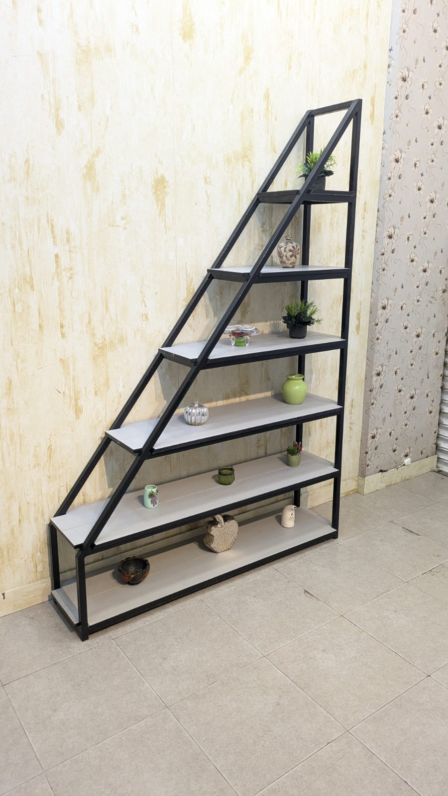 Display Shelf