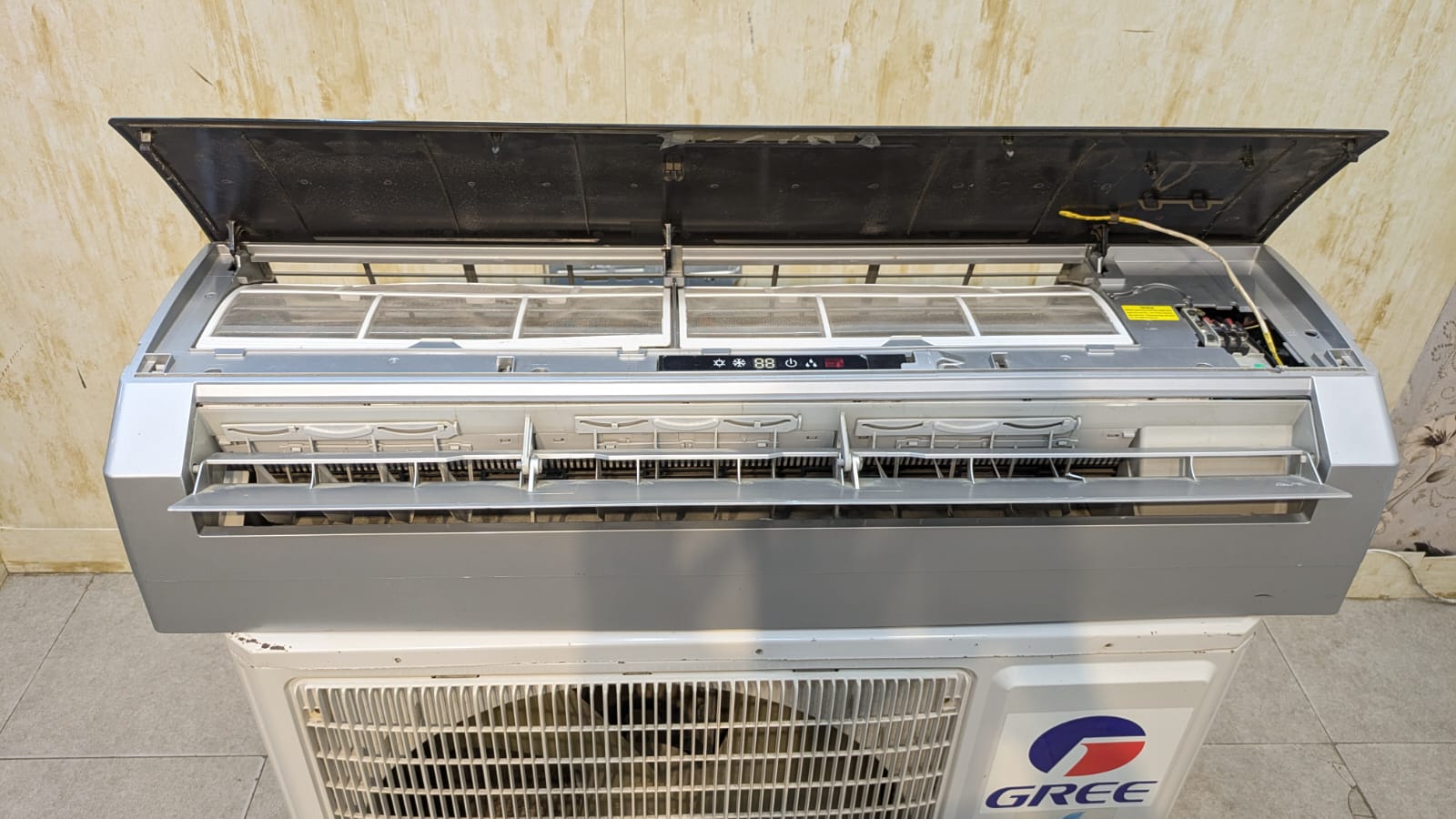 Gree G10 Inverter 2 Ton Split AC