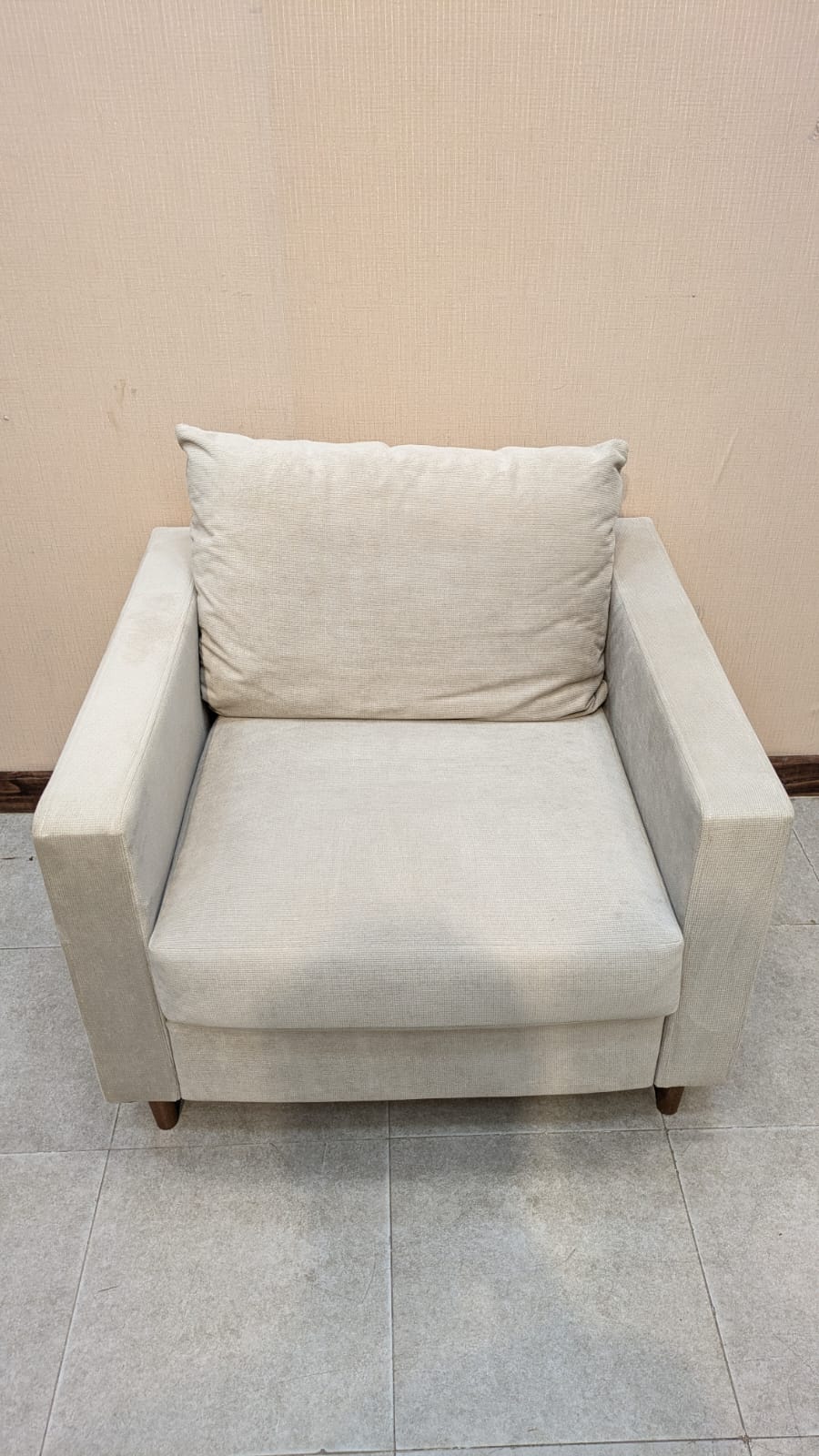 Interwood Anniston Single Seater Sofa