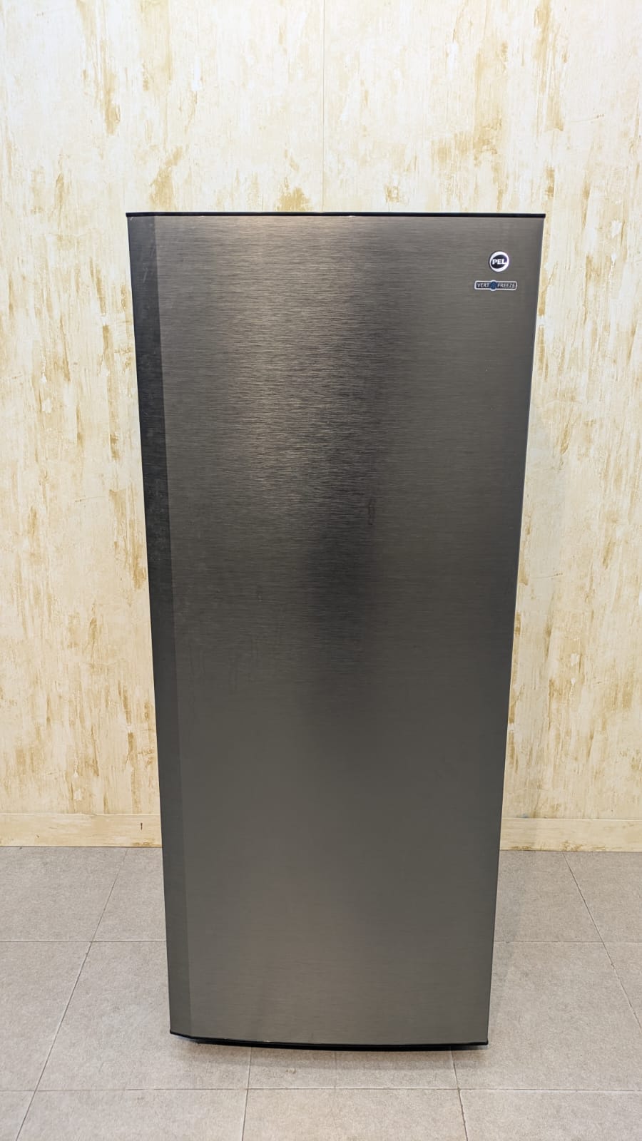 PEL Vertical Deep Freezer