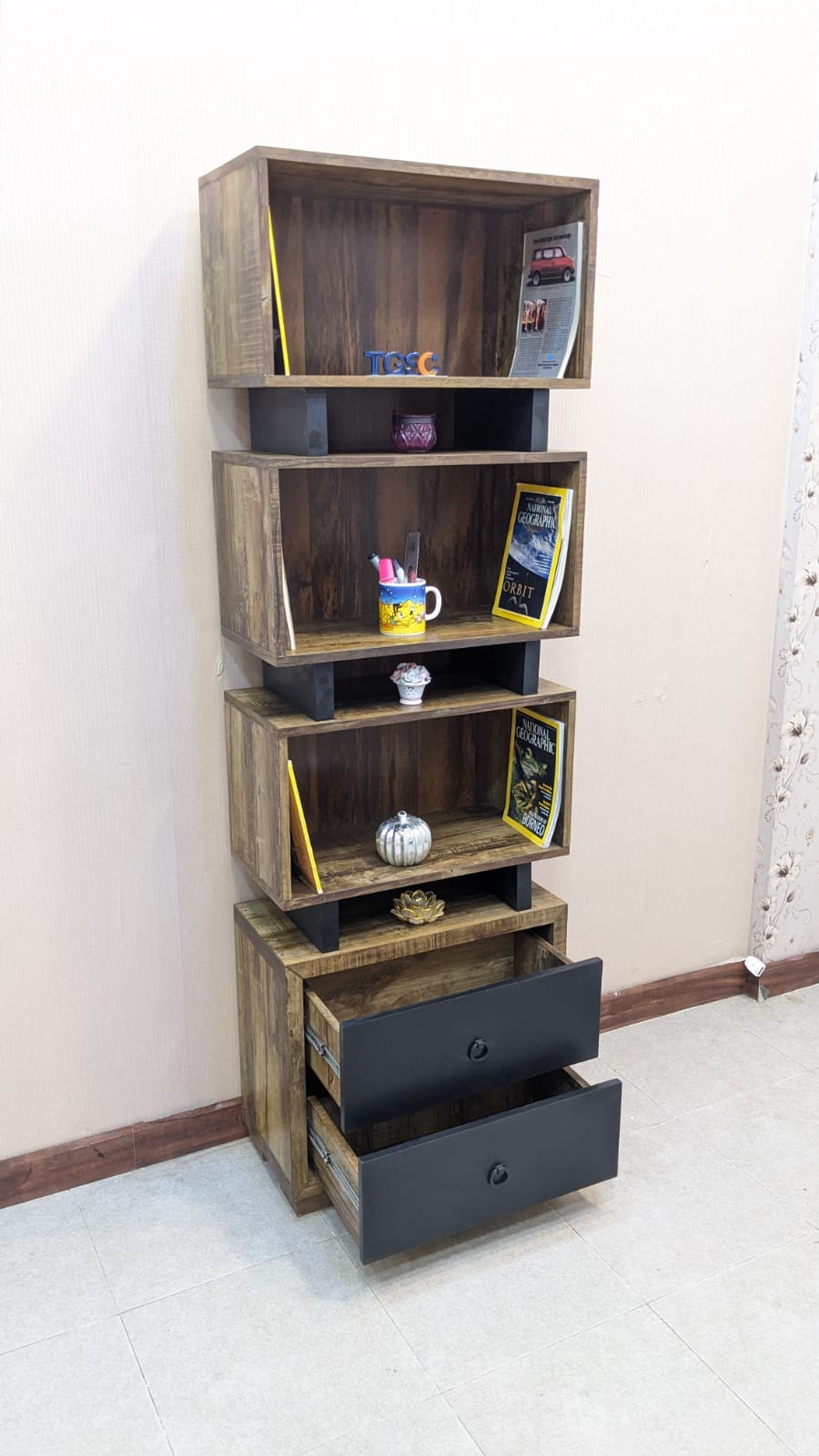 New Book Shelf