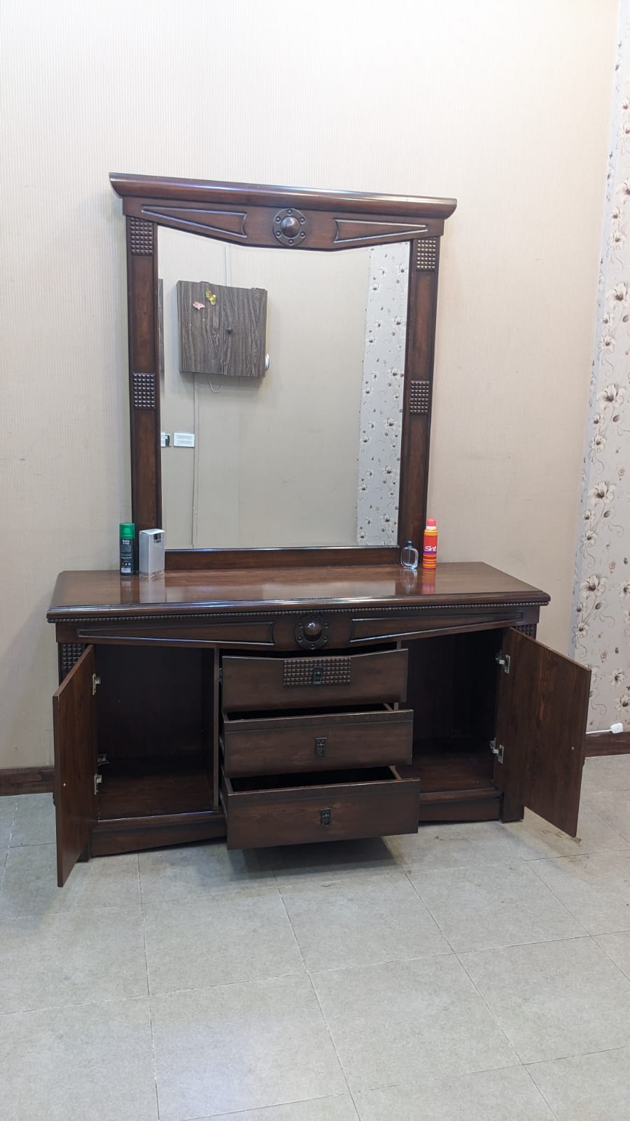 Imported Dubai King Size Bed Set