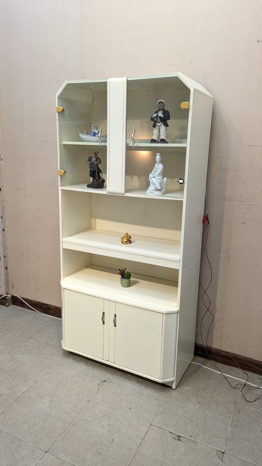 Display Shelve Cum Divider