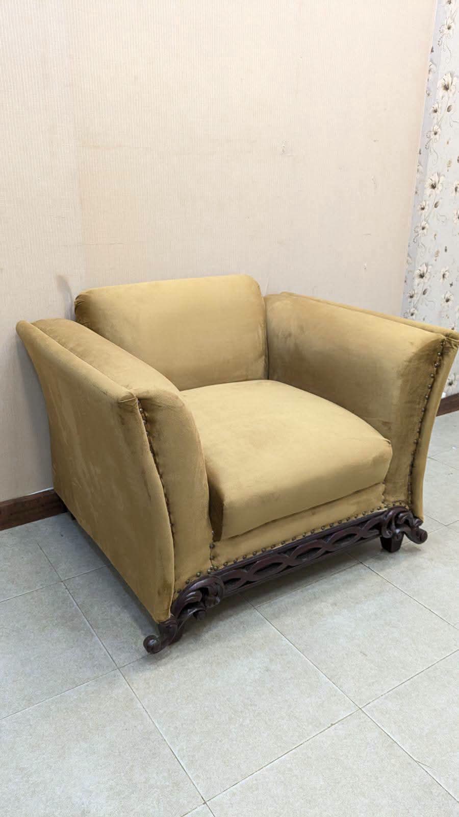 4 Seater Sofa