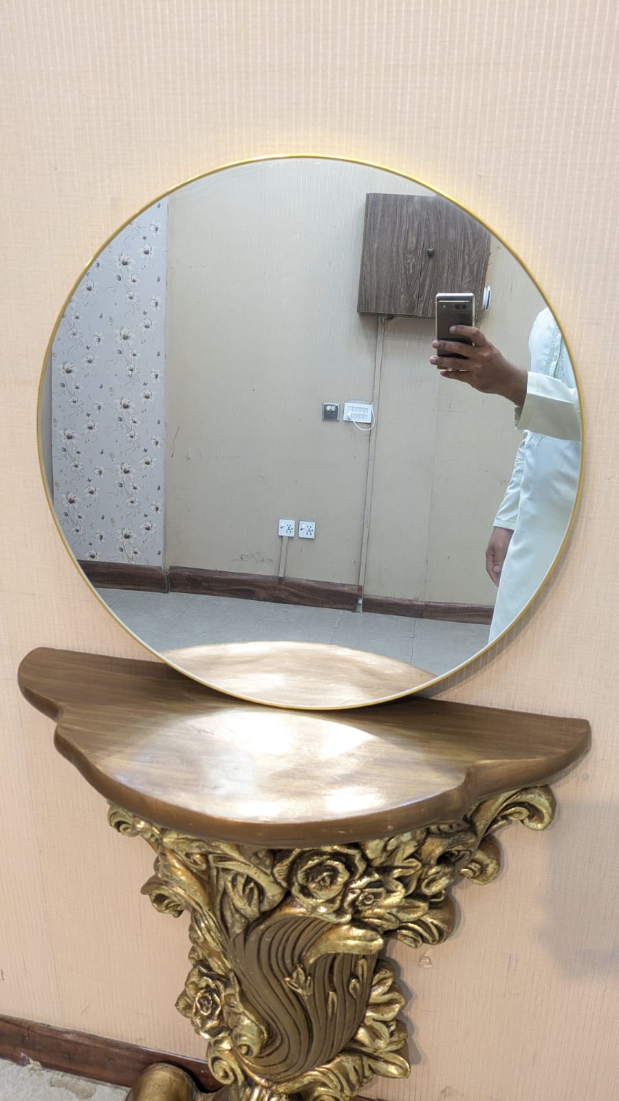 Console with Wall Mounted Mirror
