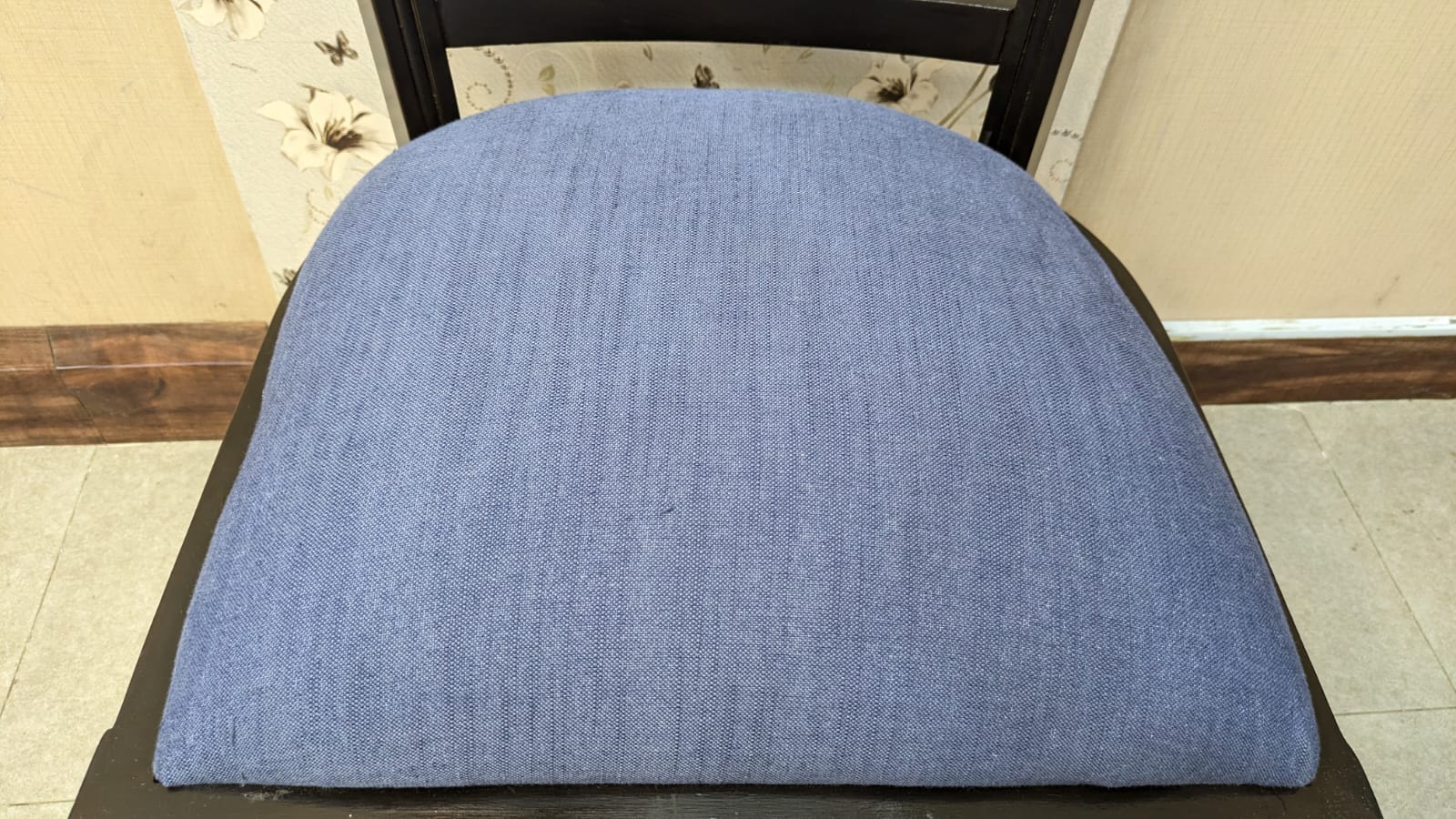 6 Seater Dining Table