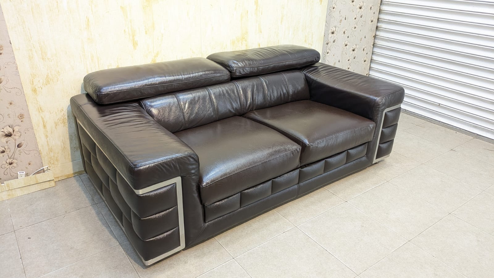 Pantak 2 Seater sofa